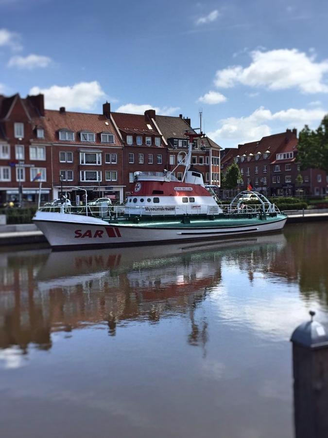 Hotel Dh -Deutsches Haus- Emden Extérieur photo